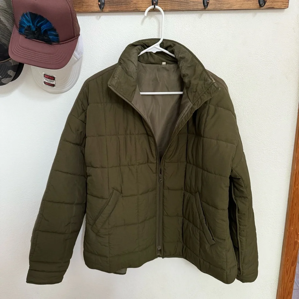 N/A quilted olive